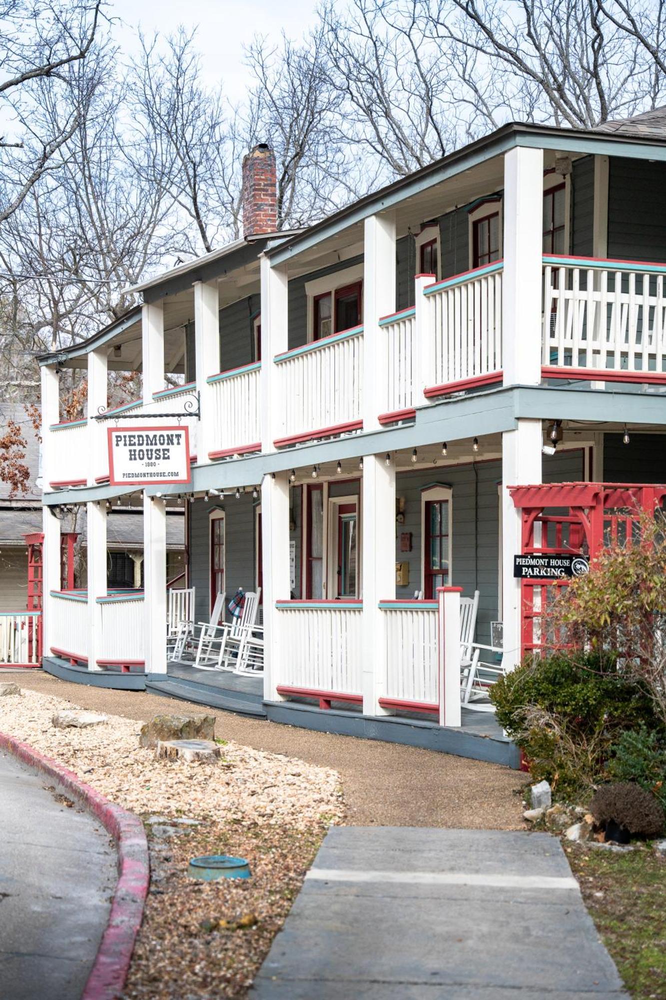 Downtown Chantilly Ste Piedmont Eureka Springs Exterior foto